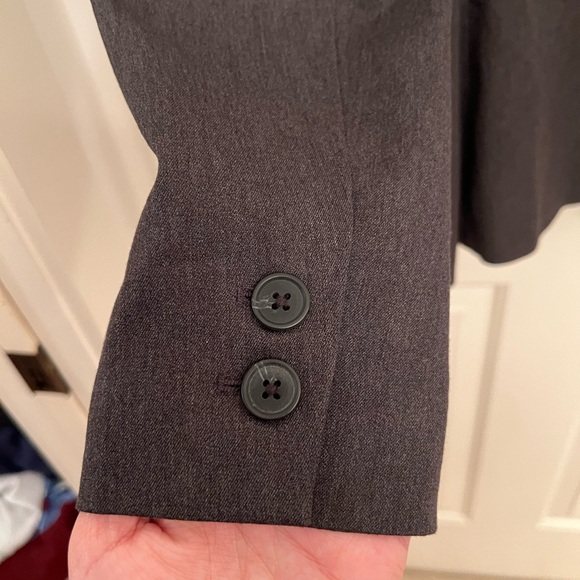 Old Navy Pixie Blazer - Picture 3 of 5